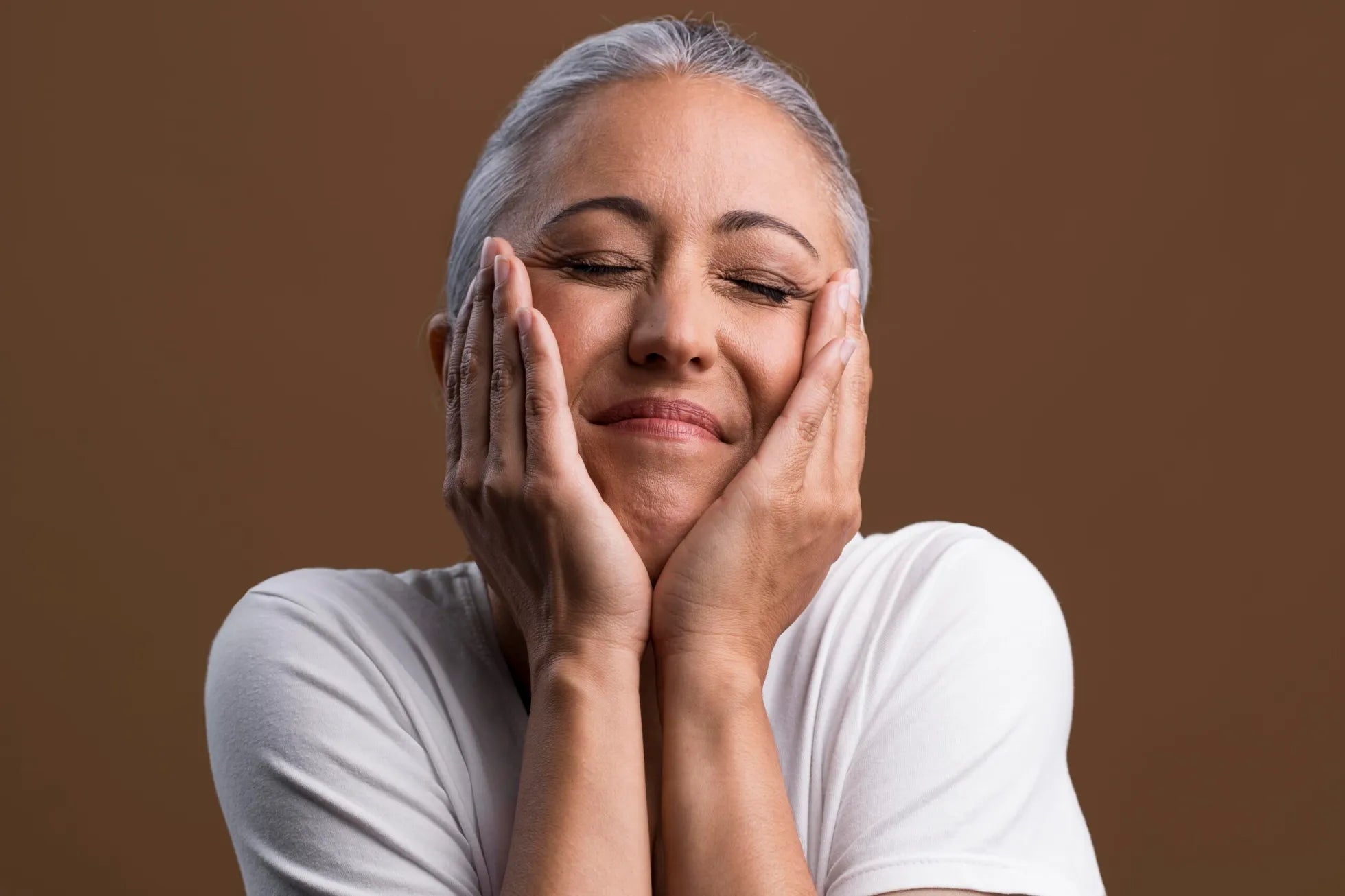 Thinking How to Ignite Skin Charm from Within? Try These Anti-Aging Skin Supplements!